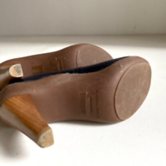 Canela by  Hush Puppies Navy Blue PAtent LEather Mary Jane Heels 38 - Picture 10 of 13